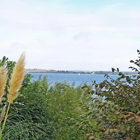 Haus Am Hoeft In Mit Seeblick 홈스테이 *